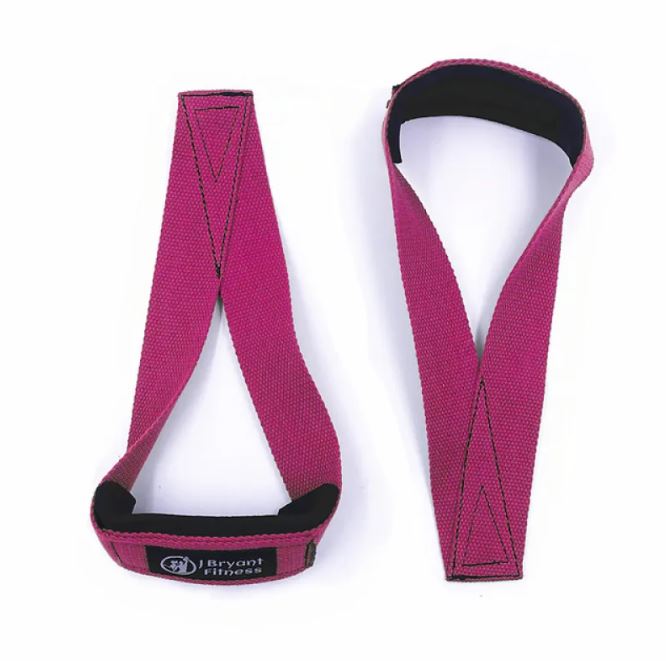 Sangles de fitness fuchsia, boucle noire, patch noir avec logo sur l’assise.
