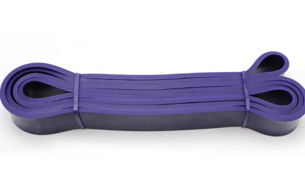 Bande d’assistance d’étirement pour yoga violette avec poignées en boucle aux extrémités