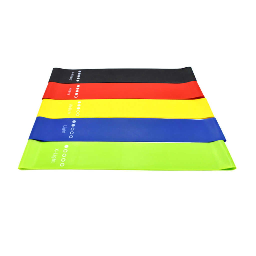 Bande de résistance en latex rayée noir, rouge, jaune, bleu et vert.